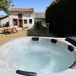 Holiday home Raya Sunshine Wellness Retreat - Hot Tub & Sauna *