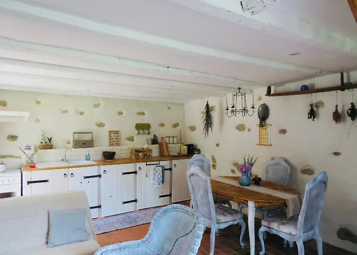 別荘 Nightingale *